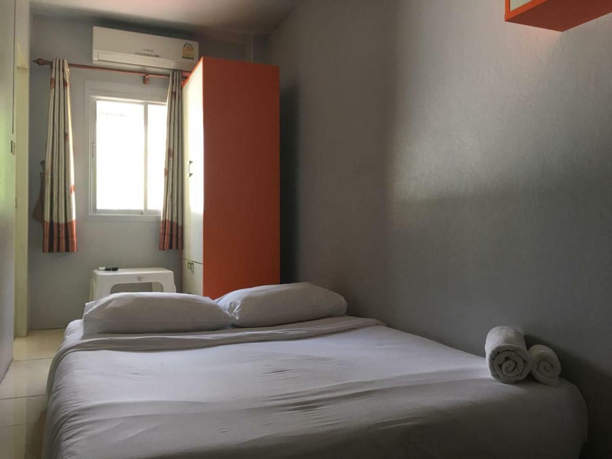 Luna Guesthouse And Travel Rawai Buitenkant foto
